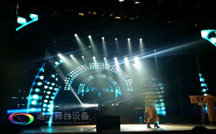 舞美視覺、舞臺燈光、舞臺機(jī)械——全景式舞臺戲劇沉浸體驗